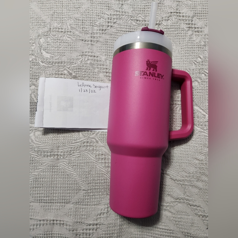 40oz Adventure Quencher Stanley Azalea